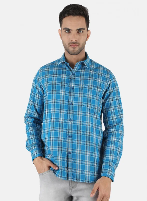 Men's Stretch - Fabric Casual Shirts in Navy Blue for a Comfortable and Flexible FitMen Blue Check Shirt