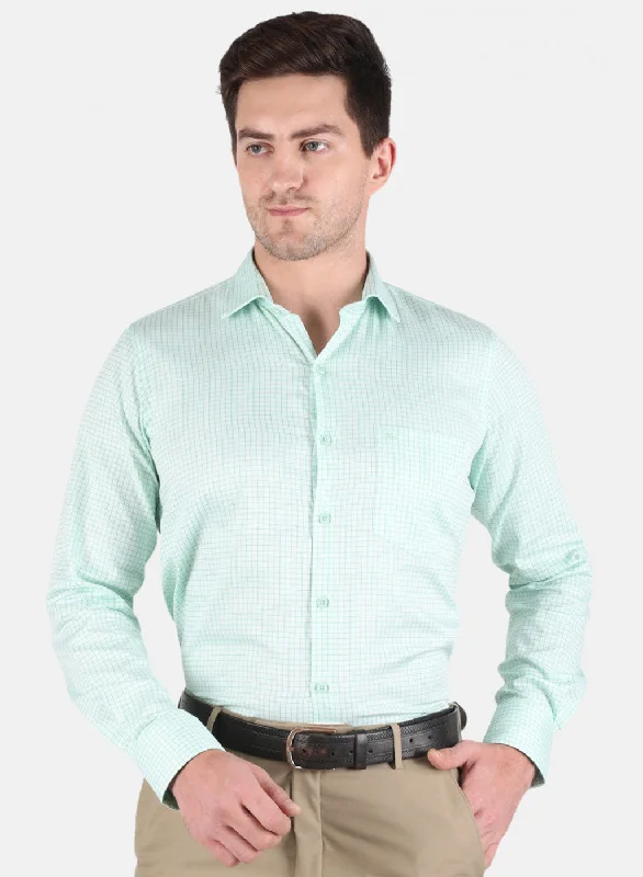 Men's Tailored Fit Checkered Casual Shirts in Multicolor for a Smart - Casual EnsembleMen Green Check Shirt