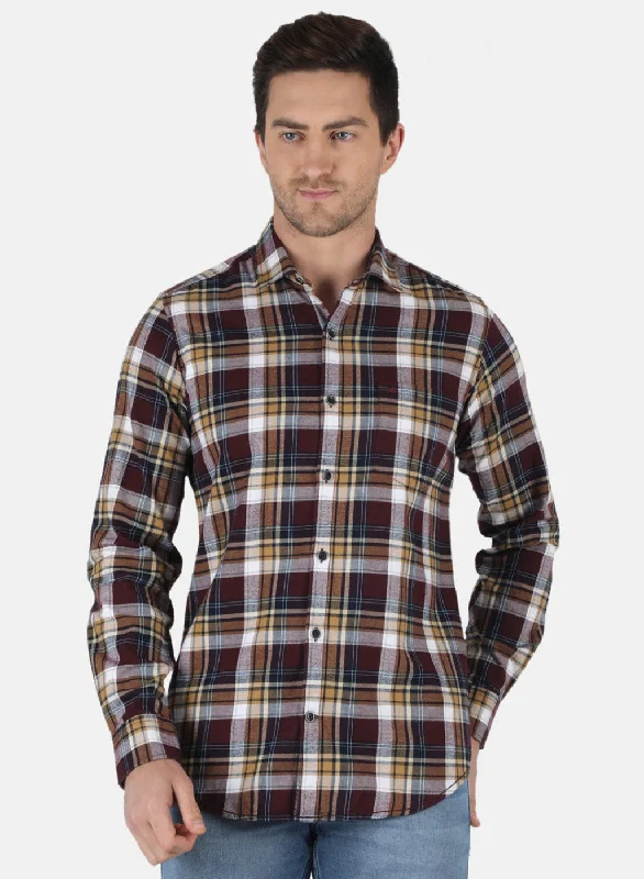 Men's Linen Blend Casual Shirts with Roll - Up Sleeves for a Summer Beach LookMen Maroon Check Shirt