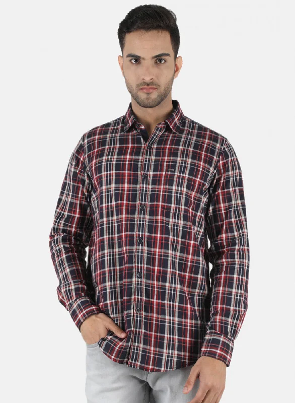 Men's Linen Blend Casual Shirts with Roll - Up Sleeves for a Summer Beach LookMen NAvy Blue Check Shirt