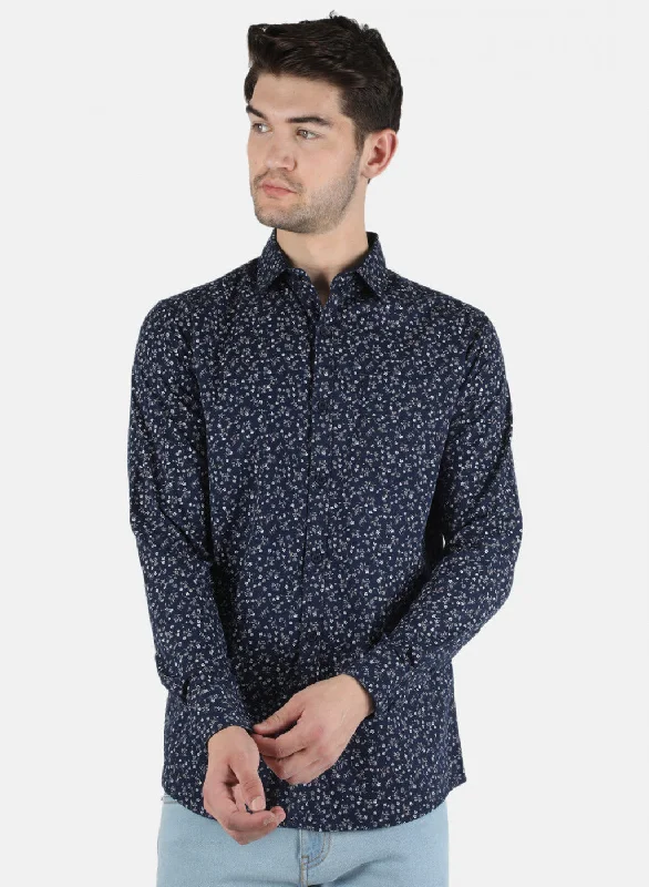 Men's Retro - Style Hawaiian Print Casual Shirts in Bold Patterns for a Tropical VacationMen NAvy Blue Printed Shirt