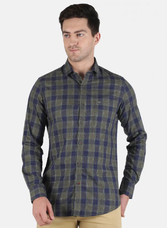 Men's Graphic - Printed Casual Shirts with Pop - Culture References for a Fun and Stylish LookMen Olive Check Shirt