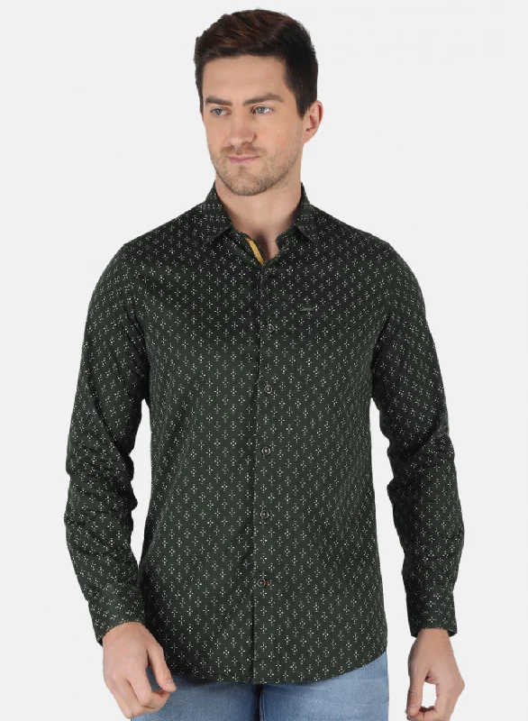 Men's Button - Down Oxford Casual Shirts in Crisp White for a Classic and Versatile StyleMen Olive Printed Shirt