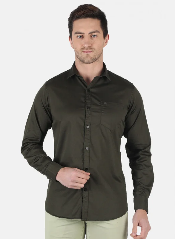 Men's Tailored Fit Checkered Casual Shirts in Multicolor for a Smart - Casual EnsembleMen Olive Solid Shirt