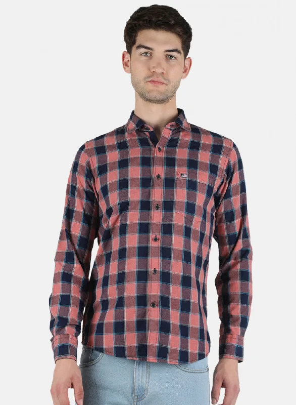 Plus Size Men's Striped Chambray Casual Shirts with a Spread Collar for a Preppy AppearanceMen Pink Check Shirt