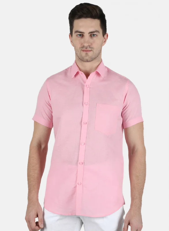 Men's Short - Sleeve Linen Casual Shirts in Light Khaki for a Breathable Summer OptionMen Pink Solid Shirt