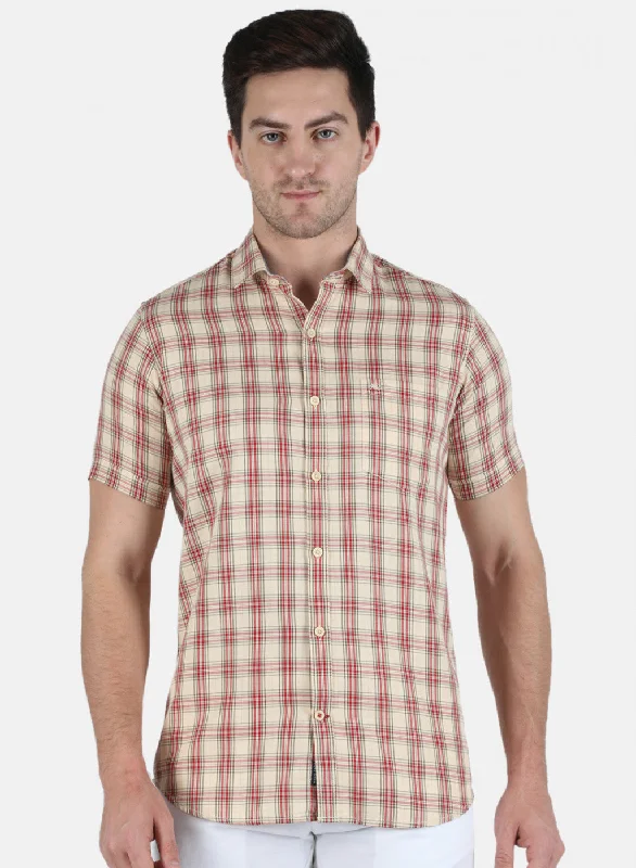 Plus Size Men's Plaid Flannel Casual Shirts in Earth Tones for a Cozy Fall OutfitMen Red Check Shirt