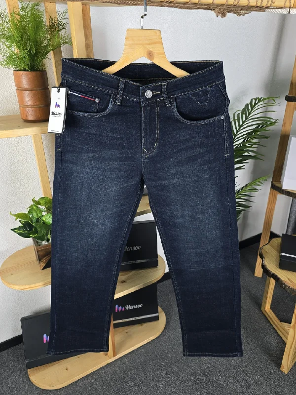 Men's Low - Rise Jeans in a Light Wash for a Casual and Youthful LookComfort Denim Jeans Dark Blue