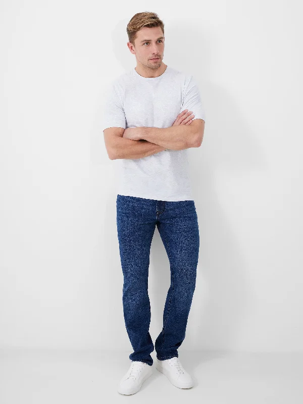 Men's Stretch Jeans with a Moisture - Wicking Lining for Active LifestylesDenim Jeans