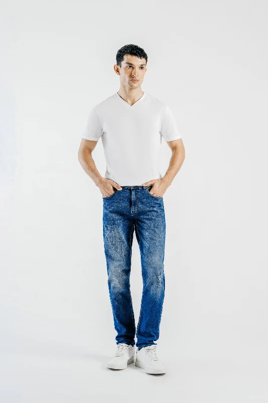 Men's Jeans with a Cargo - Inspired Knee Pocket for Extra StorageSlim Fit Jeans