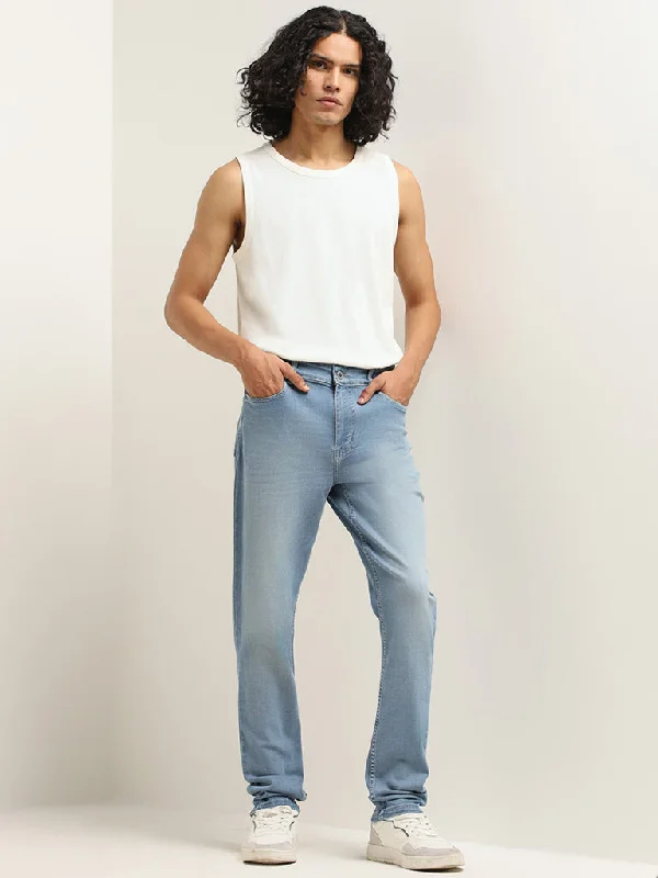 Men's Distressed Jeans with Patches for a Retro and DIY - Inspired AppearanceNuon Blue Denim Straight Fit Mid Rise Jeans