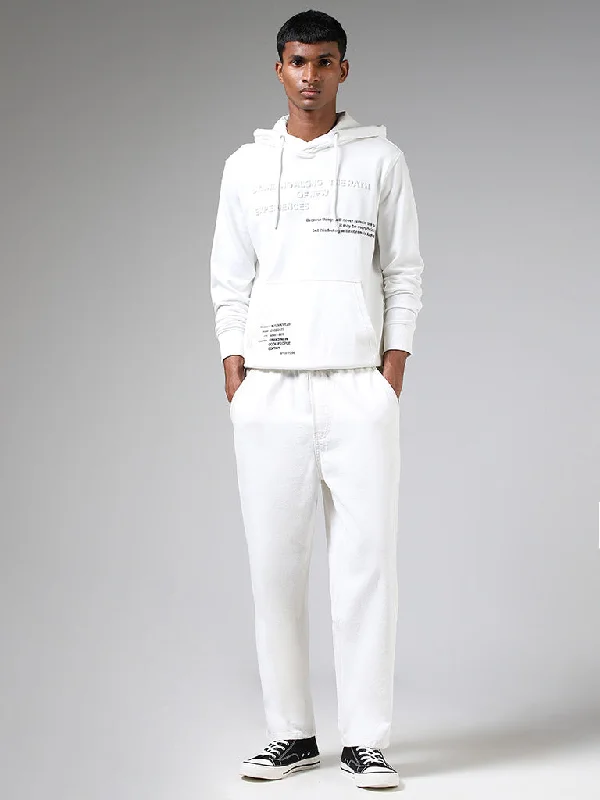 Men's Jeans with a Button - Fly for a Traditional and Classic AestheticNuon Off-White Relaxed - Fit Mid - Rise Jeans