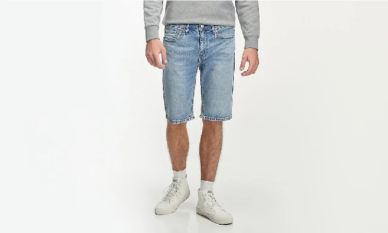 Men's pleated front twill shorts for a classic and sophisticated appearance405 Standard Short Division