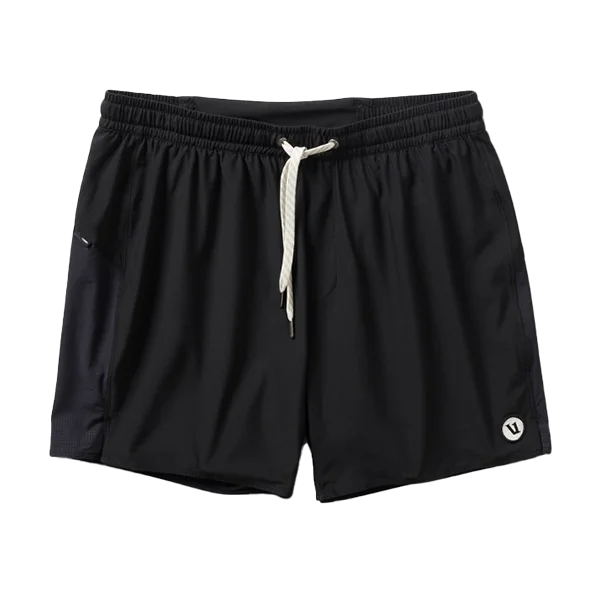 Men's moisture - wicking performance shorts for sweaty outdoor activitiesMen's Course Run Short