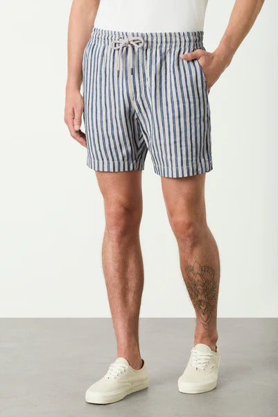 Men's zip - pocket canvas shorts for added functionality during travelM.J. Bale - Bilgola Linen Short - Striped - Pebble Denim Ecru