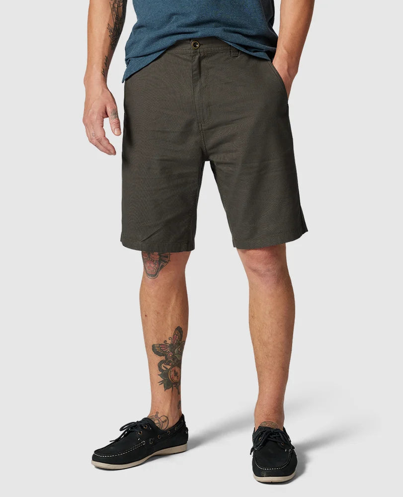 Men's breathable cotton athletic shorts for intense workoutsThe Gunn Short - Forest