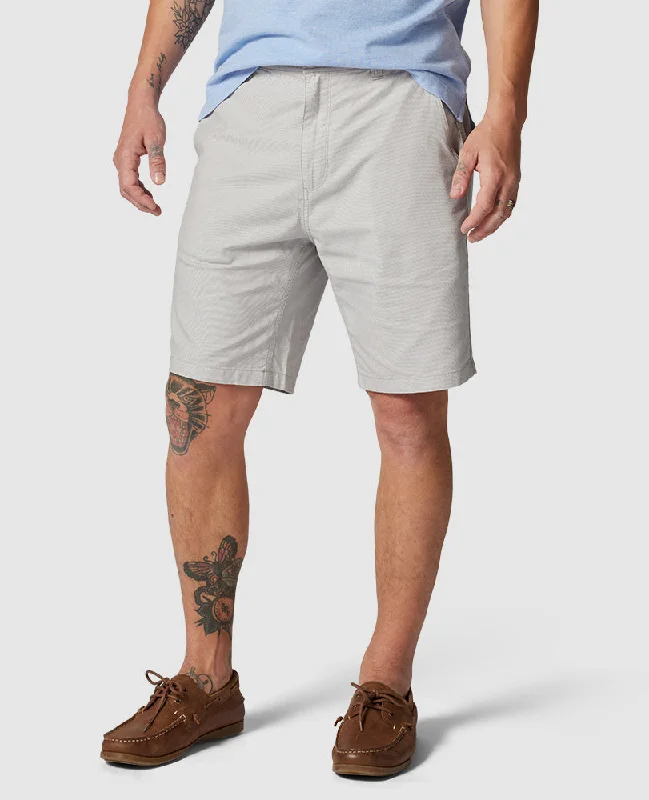 Men's floral print silk blend shorts for a unique night - out lookThe Gunn Short - Oatmeal